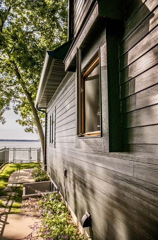 James Hardie HardiePlank Cedarmill Lap Siding (Shou Sugi Ban) Prairie